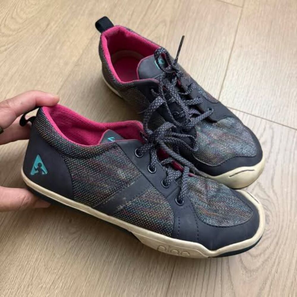 Plae Miles Kids Sneakers Size US 2 Youth